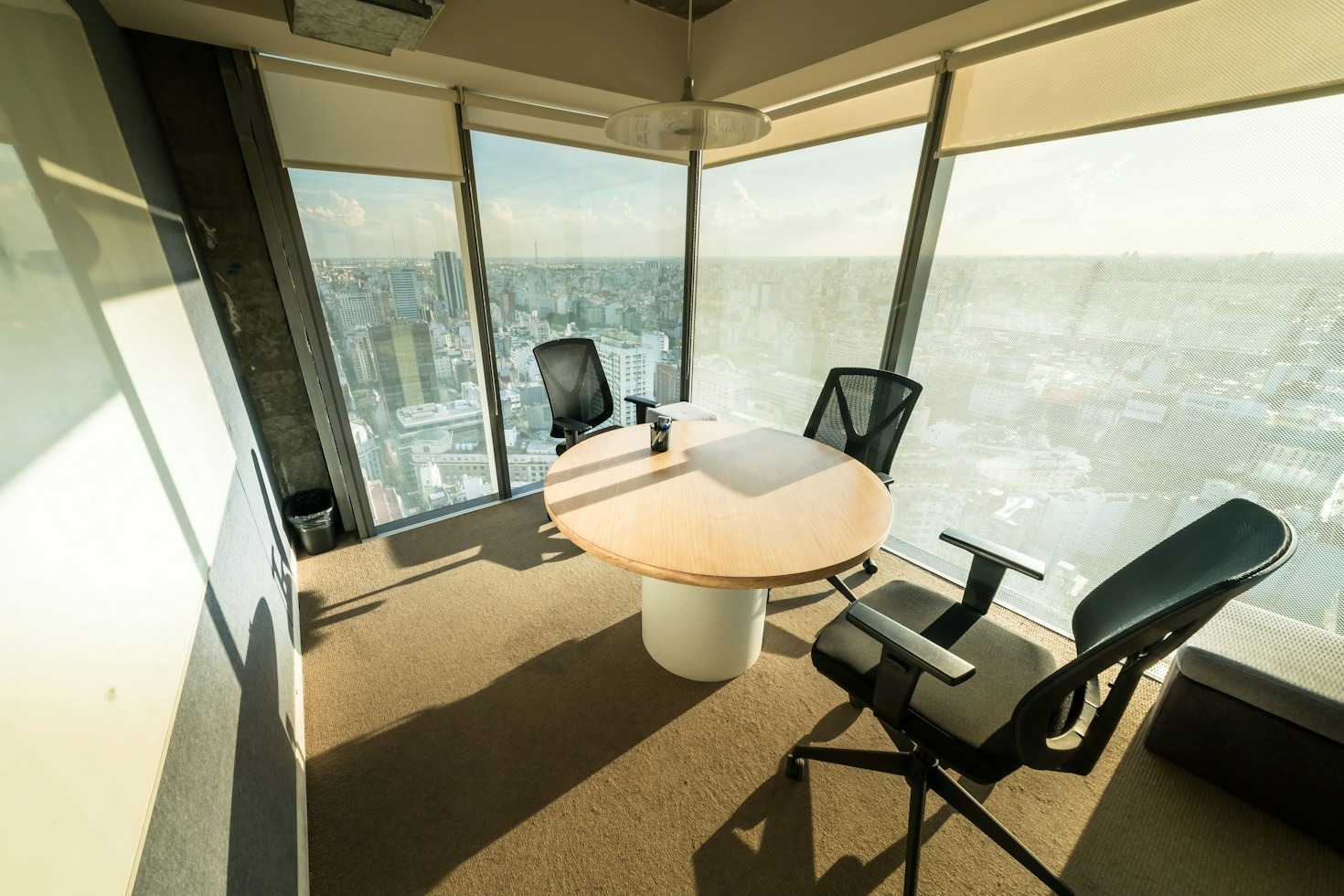 The Executive Guide to Cross-Border Financial Negotiations